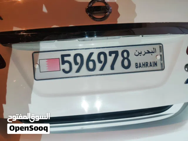 unique plate number 596978