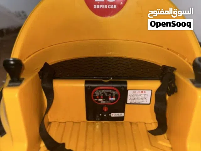 سياره أطفال تحكم من السياره وتحكم من بعد ع الريموت