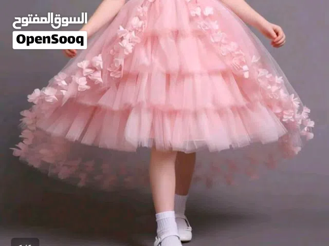 فستان بناتي