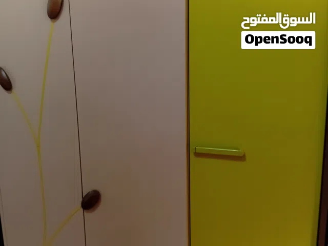 خزنه ملابس اللبيع