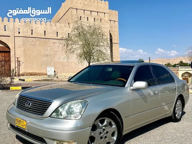 Used Lexus LS in Dhofar