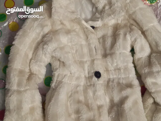 للعيد و لفصل الشتاء ملابس حديثي الولادة وسنة واكثر و حتى 4 سنوات إمكانية شراء كل مجموعة منفصلة