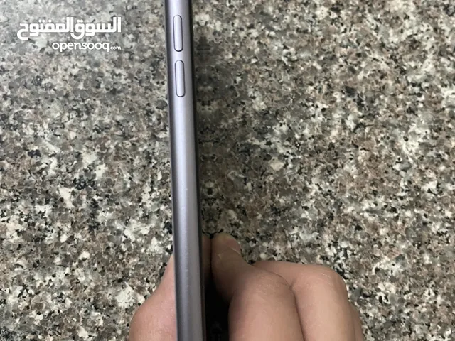 iPhone 11 حالة جيدة للبيع بسعر لقطة لا يفوتك