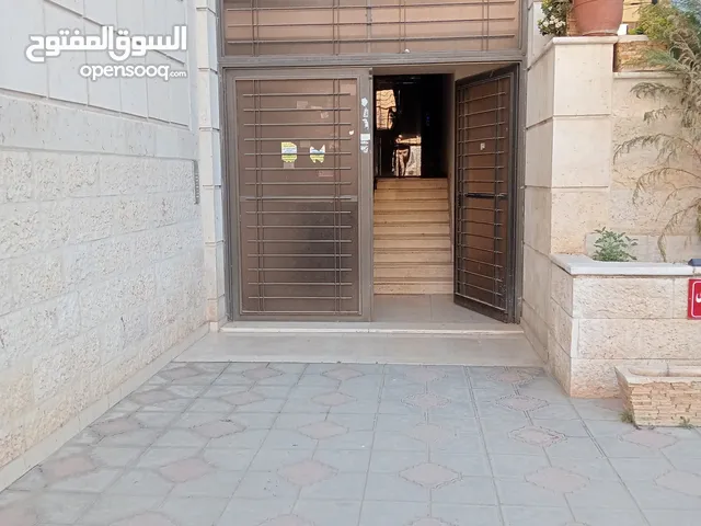 140m2 3 Bedrooms Apartments for Rent in Irbid Hay Al Worood