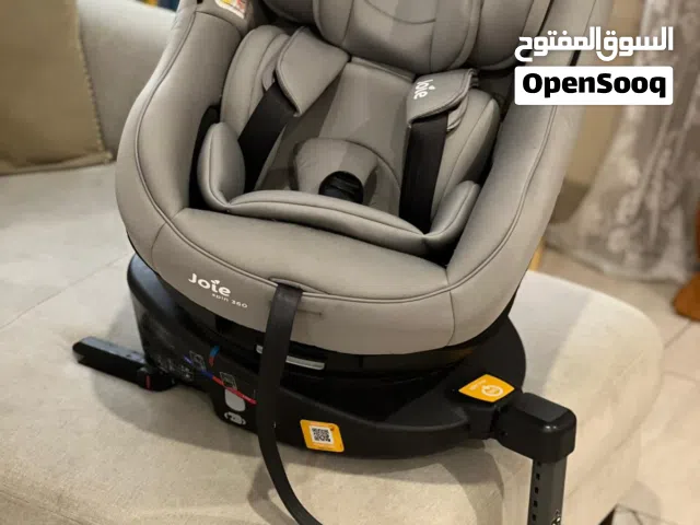 Joie spin 360  Isofix  من عمر صفر لل 5 سنوات
