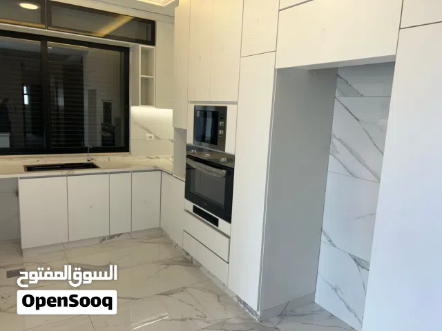 225 m2 4 Bedrooms Apartments for Sale in Amman Shafa Badran