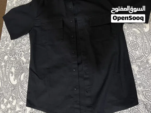 قميص اسود قماش متين ومريح