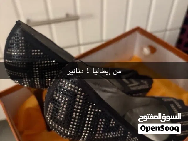 Weddings and Engagements Dresses in Al Jahra