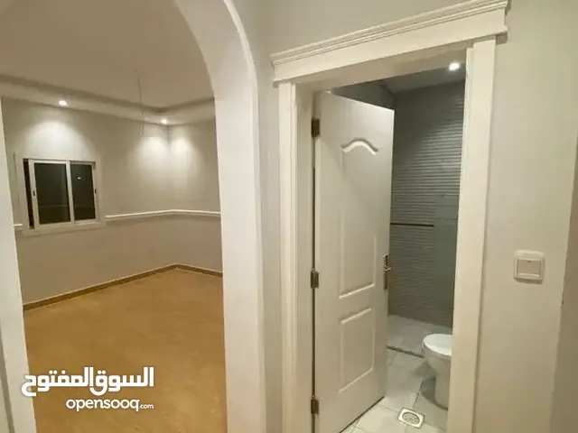 120 m2 5 Bedrooms Apartments for Rent in Jeddah Al Naseem