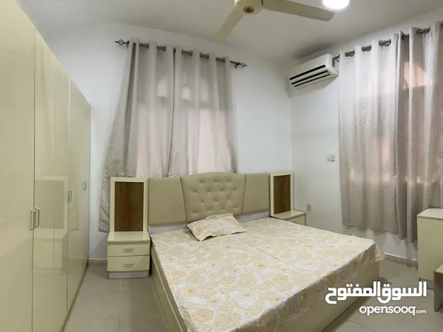 استوديو كبير مفروش بالغبرة غرفه وصالهLarge furnished studio in Ghubra room and hall