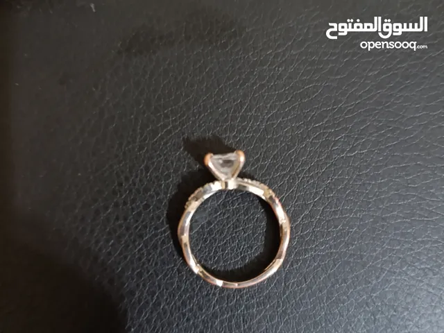 خاتم جميل وانيق