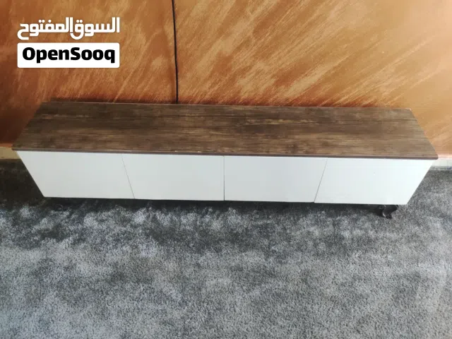 طاولة تلفاز ارضي