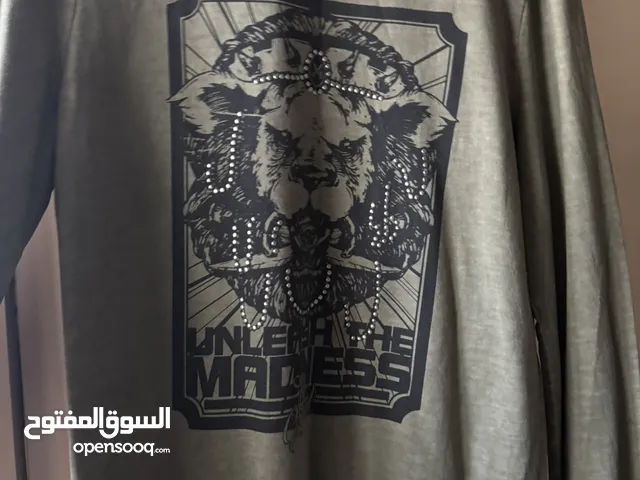 جديدة بللون الأخضر الزيتوني , مع شعارSweatshirt