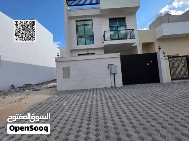 Um فيلا مميز للإيجار السنوي  ارتداد كبير  تكييف اسبليت حوش داخليمطبخ مجهز