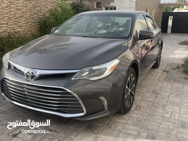 Used Toyota Avalon in Sharjah