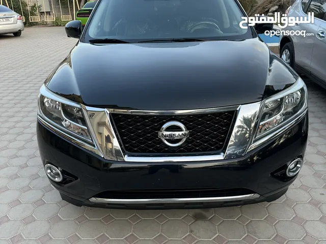 Nissan Pathfinder 2016 SL AWD Royal black نيسان باثفايندر 2016 اس ال فورويل اسود ملكي