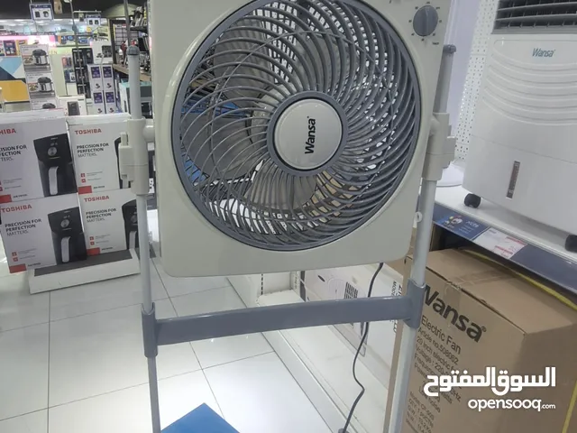 للبيع مروحه هوائيه استعمال خفيف For sale, a lightly used fan