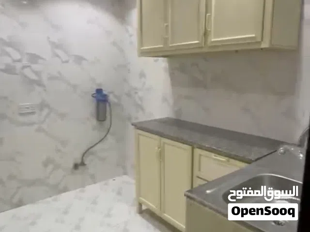 للايجار عوائل شقه غرفه وصاله ارضيه بالدوحة قطعه 3