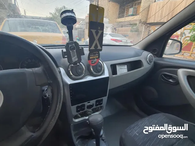 رينو لوكان خصوصي فرنسي