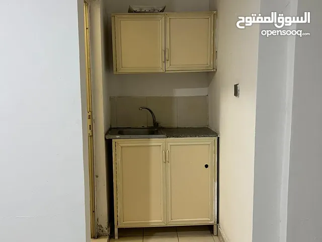 21 m2 Studio Apartments for Rent in Al Ahmadi Fintas