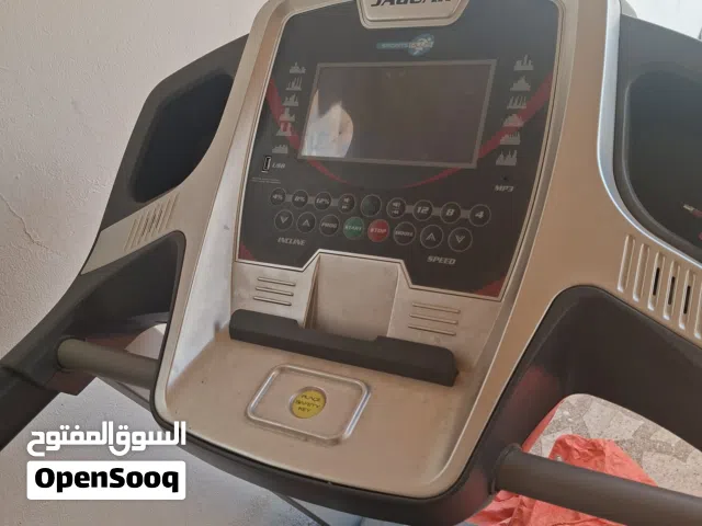 جهاز المشي والجري بحالة ممتازة