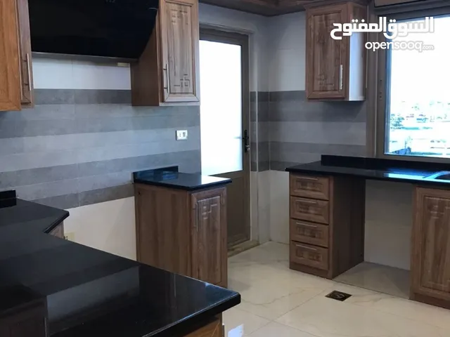 150 m2 3 Bedrooms Apartments for Rent in Irbid Petra Street