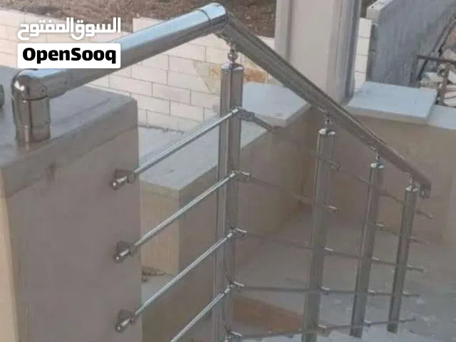 ( حجيرللسيكوريت )  زجاج سيكوريت:الأمان والأناقة في آن واحد.   لحماية فائقة ومظهر عصري لمنزلك أو عملك