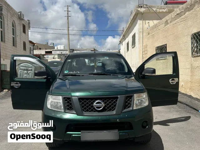 2014, نيسان, نافارا, SE