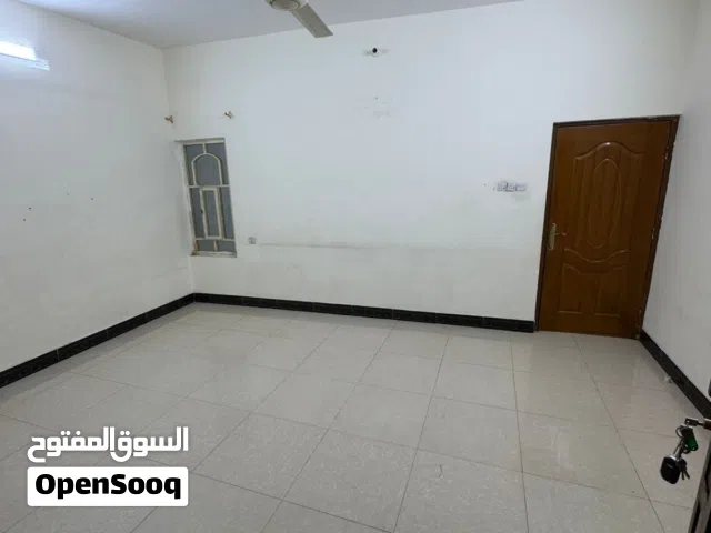 120 m2 2 Bedrooms Apartments for Rent in Basra Jubaileh