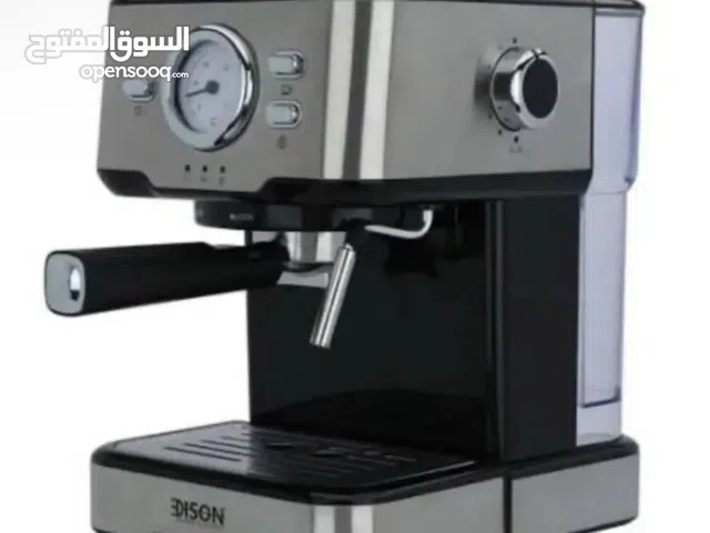 مكينة اسبريسو اديسون استعمال اخو الجديد للبيع ومعها كامل ملحقاتها وملحقات زياده شاريتها انا