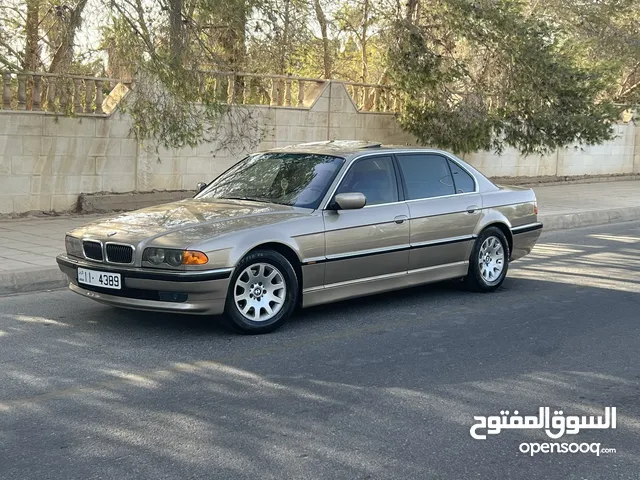 BMW 7 Series 2001 in Amman