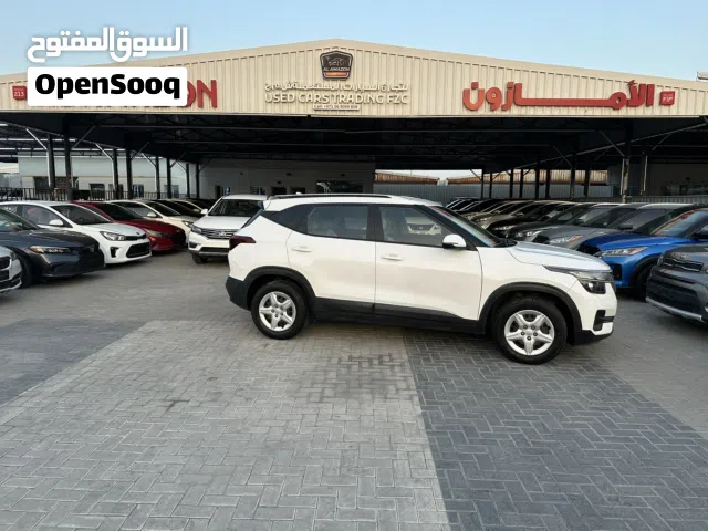 Kia Seltos GCC 2020 in an excellent shape and low mileage with white color ready to drive