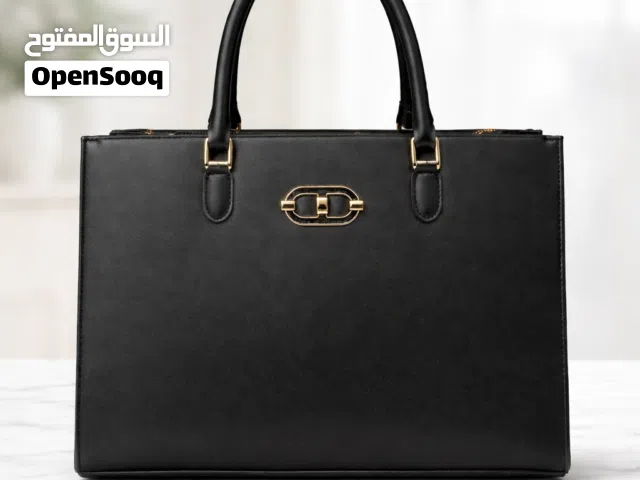 Elegant Black Handbag Premium quality black handbag with stylish gold detail  Simple, classy, and m