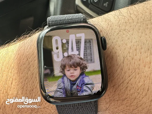 Apple watch Series 9 Sports 41mm gps only almost like brand new.