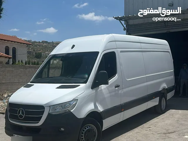 مرسيدس سبرنتر 2019 ماطور 3000 كامل الاضافات