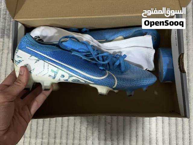 حذاء نايك مريركوريال