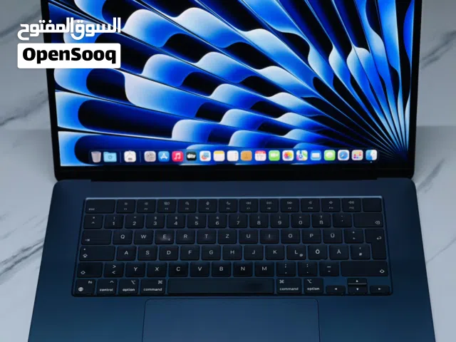 MacBook Air M2 15 2023