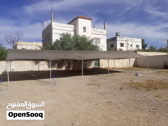 خام المنيوم الطور 16 م العرض 6 م تيوبات نوع ثقل فك وتركيب براغي شادر كتان اخضر جديد السقف