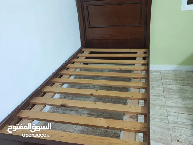 تخت شباب زان ولاتيه عدد 2