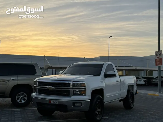 Chevrolet Silverado 2015 in Al Ain