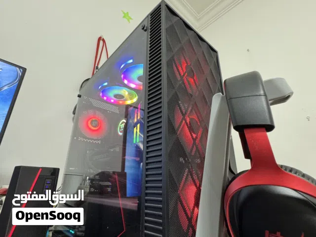 Pc gamming للبيع مع شاشة