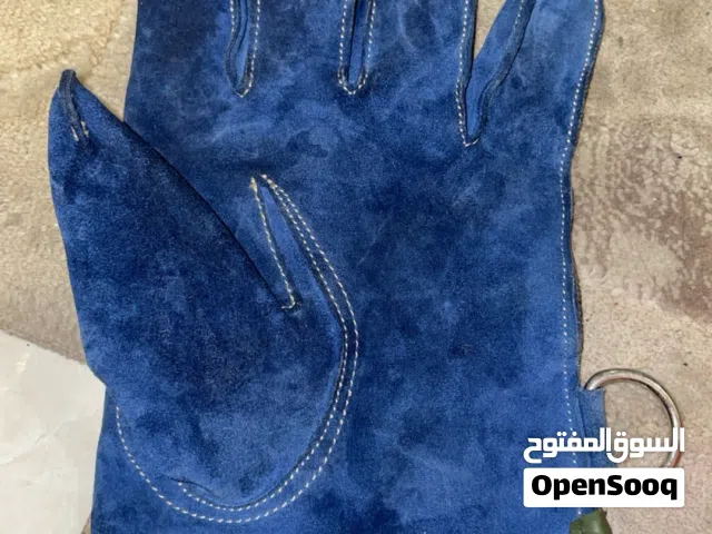 أدوات للكلاب اكل و اكسسوارات