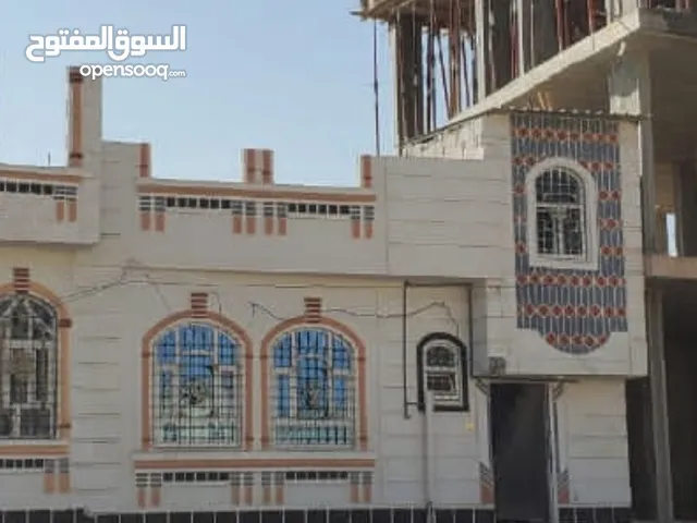 120m2 3 Bedrooms Townhouse for Sale in Sana'a Shamlan