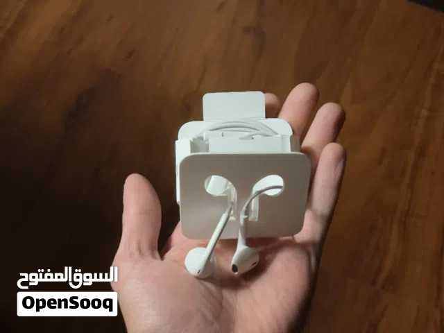 سماعة أيفون الاصليه  سلك ( تايب سي )