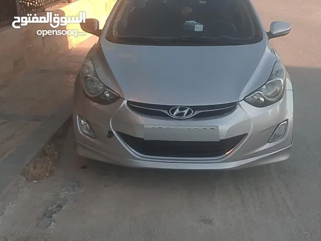 Used Hyundai Avante in Mafraq