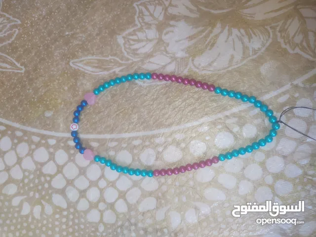 حاملة هاتف رائعة وجميلة تعطي للهاتف إطلالة رائعة وجميلة جدا وباثمنة جد مناسبة فقط بسعر رخيص وهو 5DH