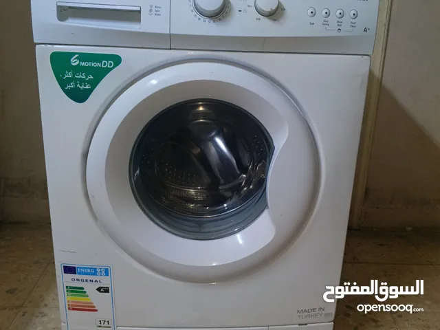 غسالة فيستيل 7كيلو بحالة ممتازة شغالة مية بالمية