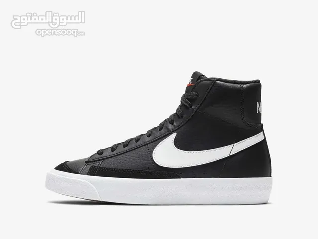 Nike Blazer Mid 77 Brand New Original with box Original price- 37KD Selling for 20KD negotiable
