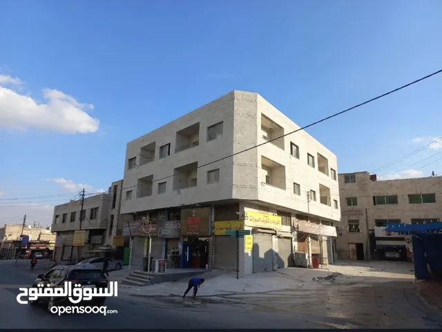 شقه الايجار في البيادر على شارع رئيسيي طابق اول