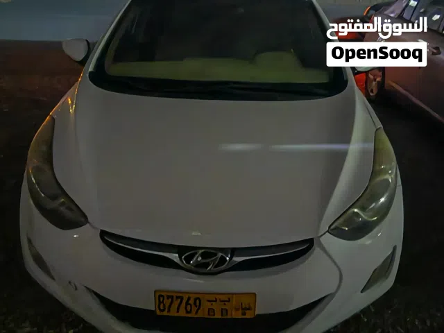 Used Hyundai Elantra in Al Dakhiliya